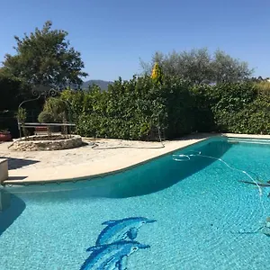 https://2-pieces-rdc-villa-piscine.fr-provencehotel.com