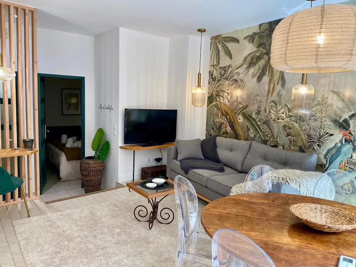 Ferienwohnung L'Improbable Rendez-Vous Montauban Apartment