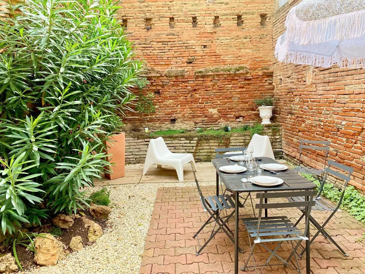 Ferienwohnung L'Improbable Rendez-Vous Montauban Frankreich